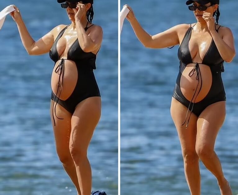 Kourtney Kardashian baby bump Hawaii